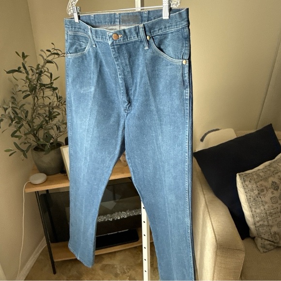 Wrangler Men’s 13MWZ Cowboy Cut Original Blue Jeans Size 38x34 - Picture 3 of 12